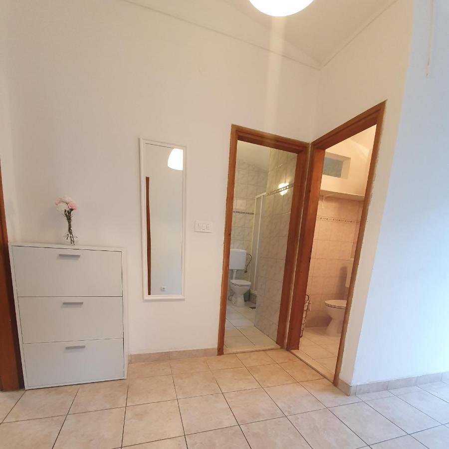 Apartment Zadoda Omiš Exterior foto