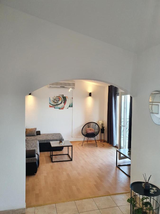 Apartment Zadoda Omiš Exterior foto