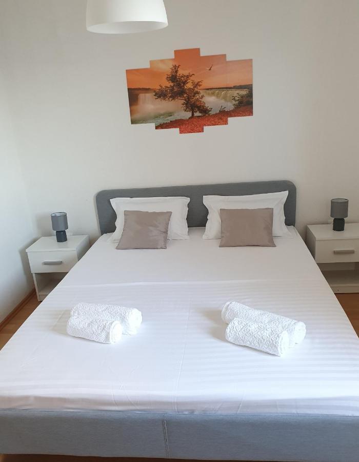 Apartment Zadoda Omiš Exterior foto