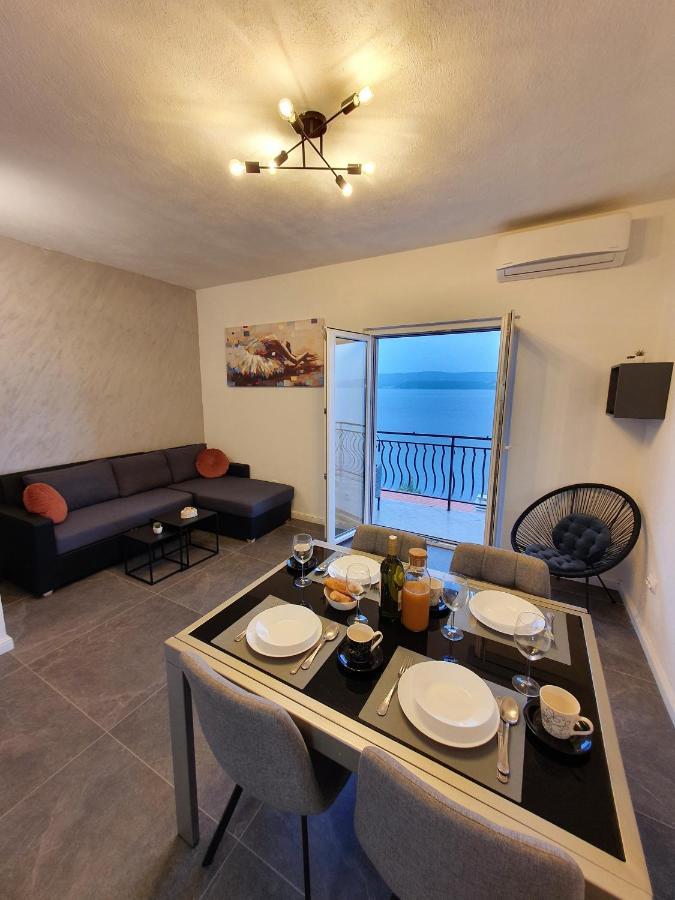 Apartment Zadoda Omiš Exterior foto